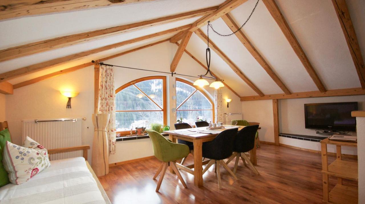 Haus Aelpele Apartman Klosterle am Arlberg Kültér fotó