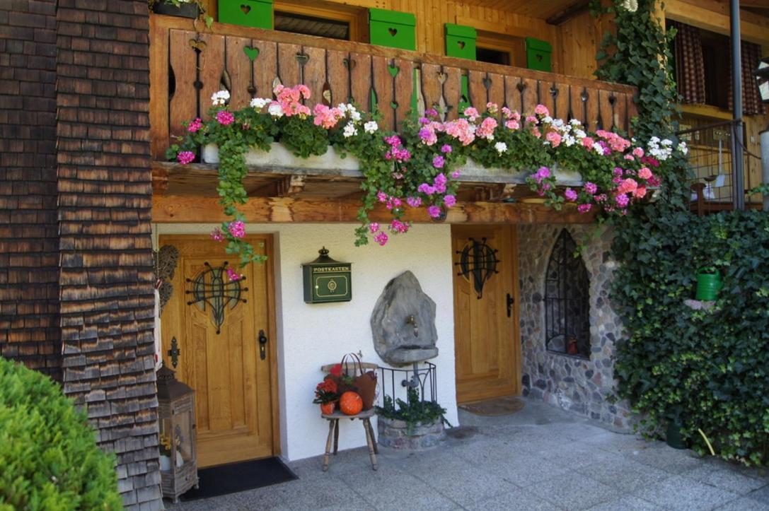 Haus Aelpele Apartman Klosterle am Arlberg Kültér fotó